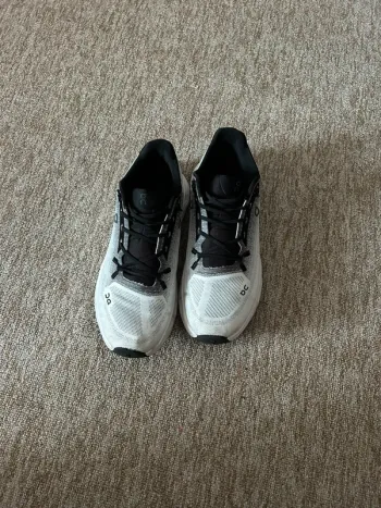 Used On Running On Ivory Shoes bike — image 4 of 7