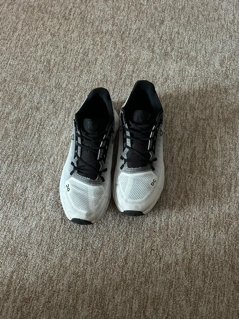 Used On Running On Ivory Shoes bike — image 4 of 7