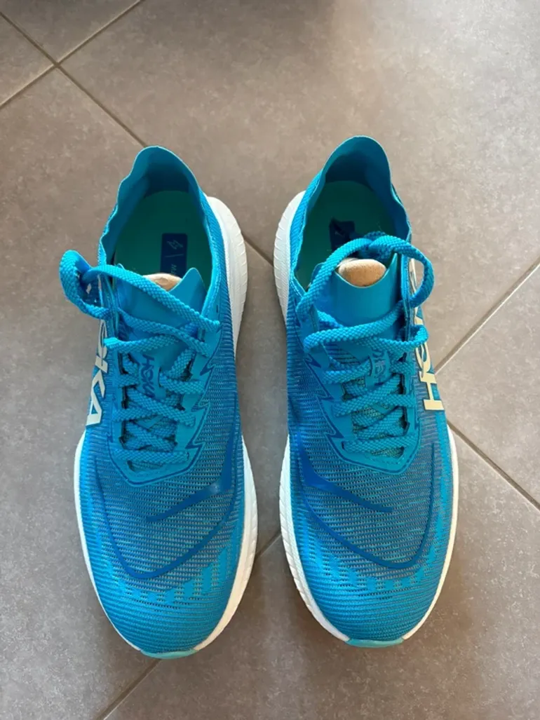 Used Hoka Mach X 2 bike — image 4 of 7