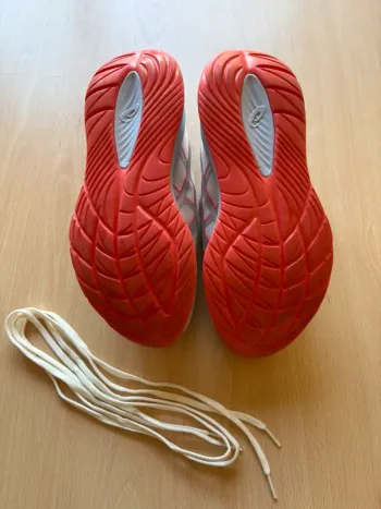 Used Asics FF Blast bike — image 5 of 6