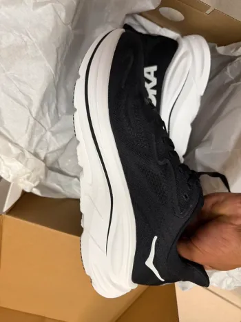 Used Hoka Sport Shoes bike — image 4 of 7