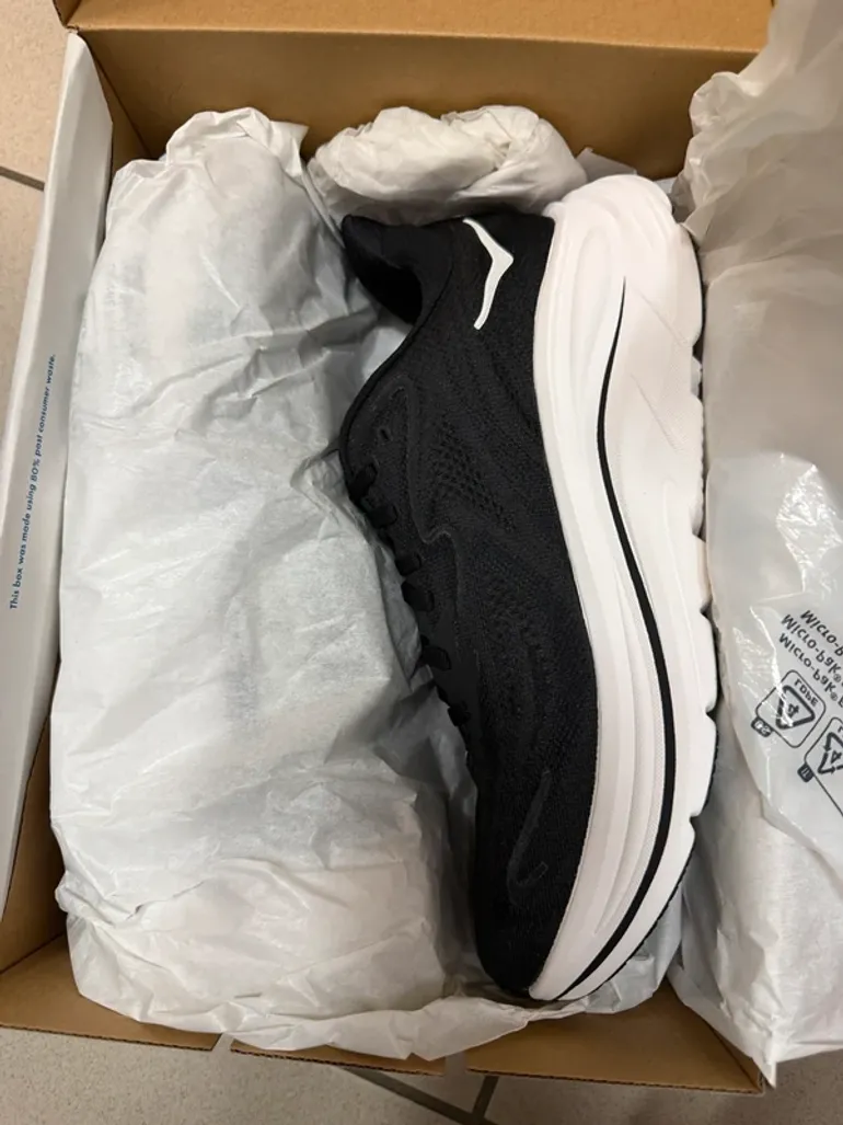 Used Hoka Sport Shoes bike — image 3 of 7
