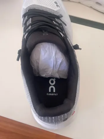 Used On Running On Cloud bike — image 4 of 7