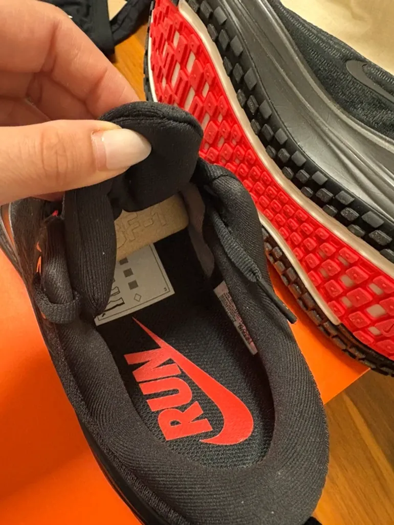 Nike Vomero Plus bike d'occasion — image 6 sur 7