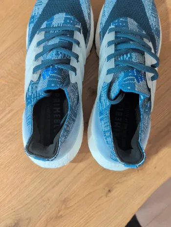 Used Adidas Ultraboost 21 Primeblue bike — image 4 of 6