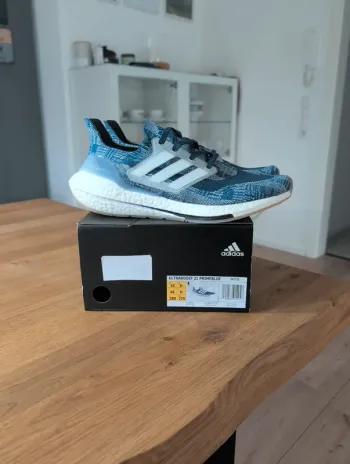 Used Adidas Ultraboost 21 Primeblue bike — image 6 of 6