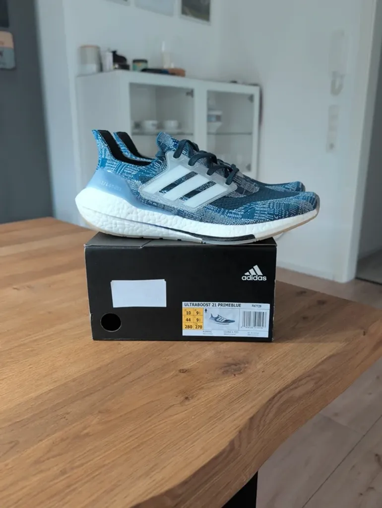 Used Adidas Ultraboost 21 Primeblue bike — image 6 of 6