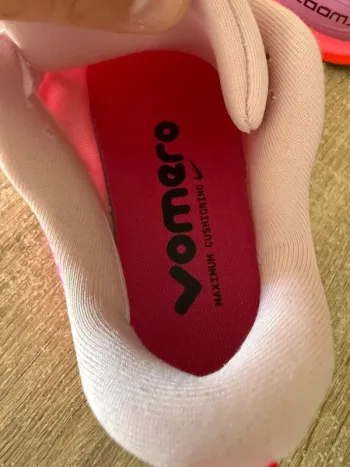 Nike Vomero 18 bike d'occasion — image 3 sur 5