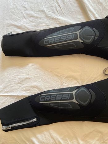 Used Cressi Comfort 7mm Wetsuit bike — image 5 of 10