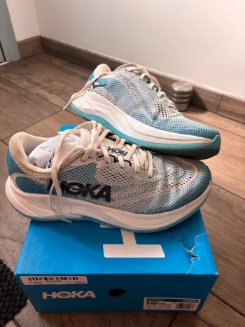 Used Hoka Rincon 4 bike — image 2 of 5