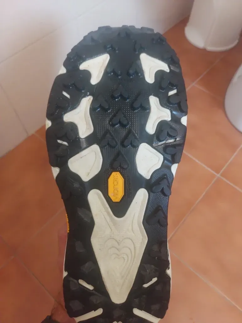 Used Hoka Speedgoat 7 bike — image 9 of 14
