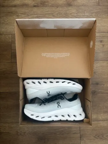 Used On Running ON-Running Shoes Size 42 bike — image 5 of 7