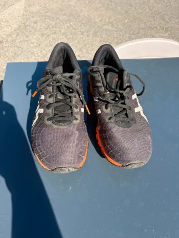 Used Asics Shoes bike — image 6 of 6