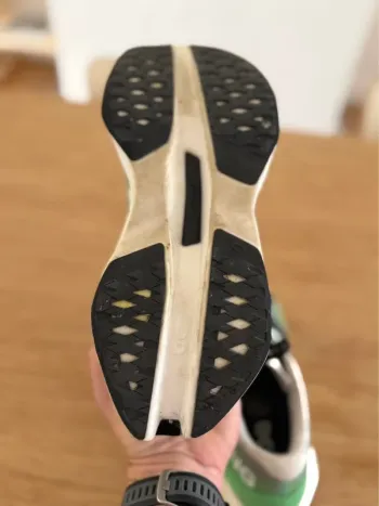 Tweedehands On Running Cloudboom Max bike — afbeelding 7 van 10