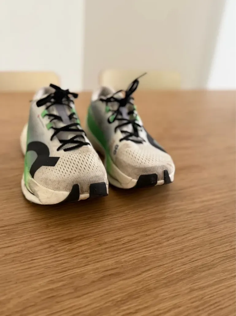 Tweedehands On Running Cloudboom Max bike — afbeelding 3 van 10