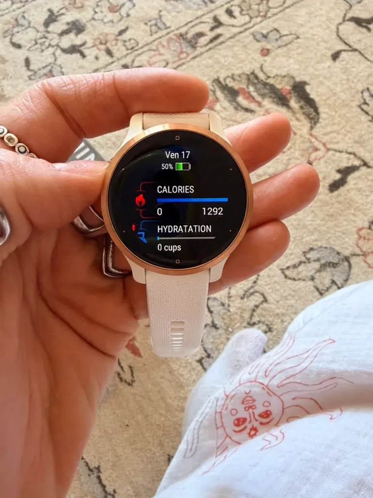 Used Garmin Venu 2S bike — image 2 of 3