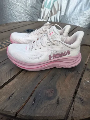 Used Hoka femme T39 1/3 bike