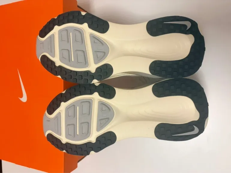 Brugt Nike Vomero 18 bike — billede 4 af 9