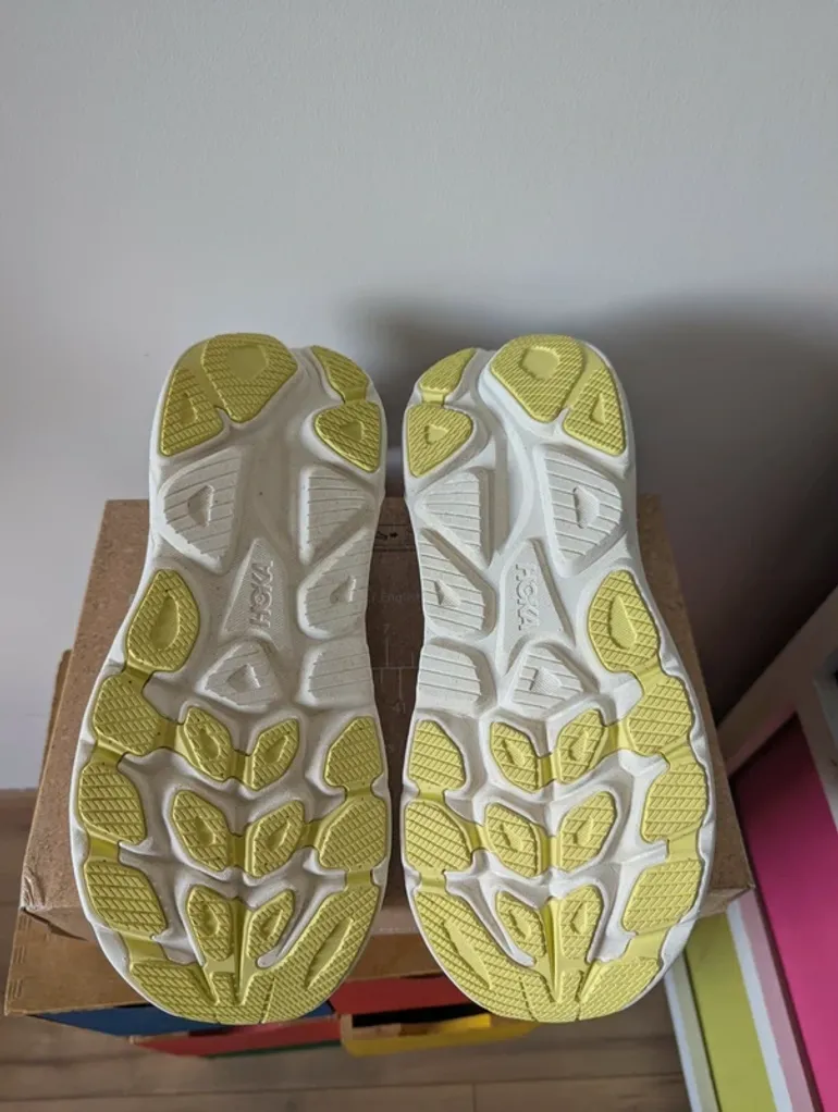 Hoka Clifton 10 bike d'occasion — image 6 sur 13