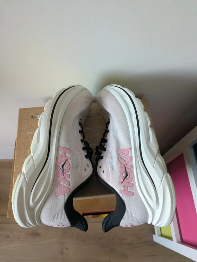 Hoka Clifton 10 bike d'occasion — image 4 sur 13