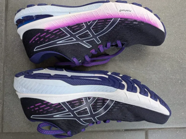 Asics Pursue 8 bike de segunda mano — imagen 2 de 9