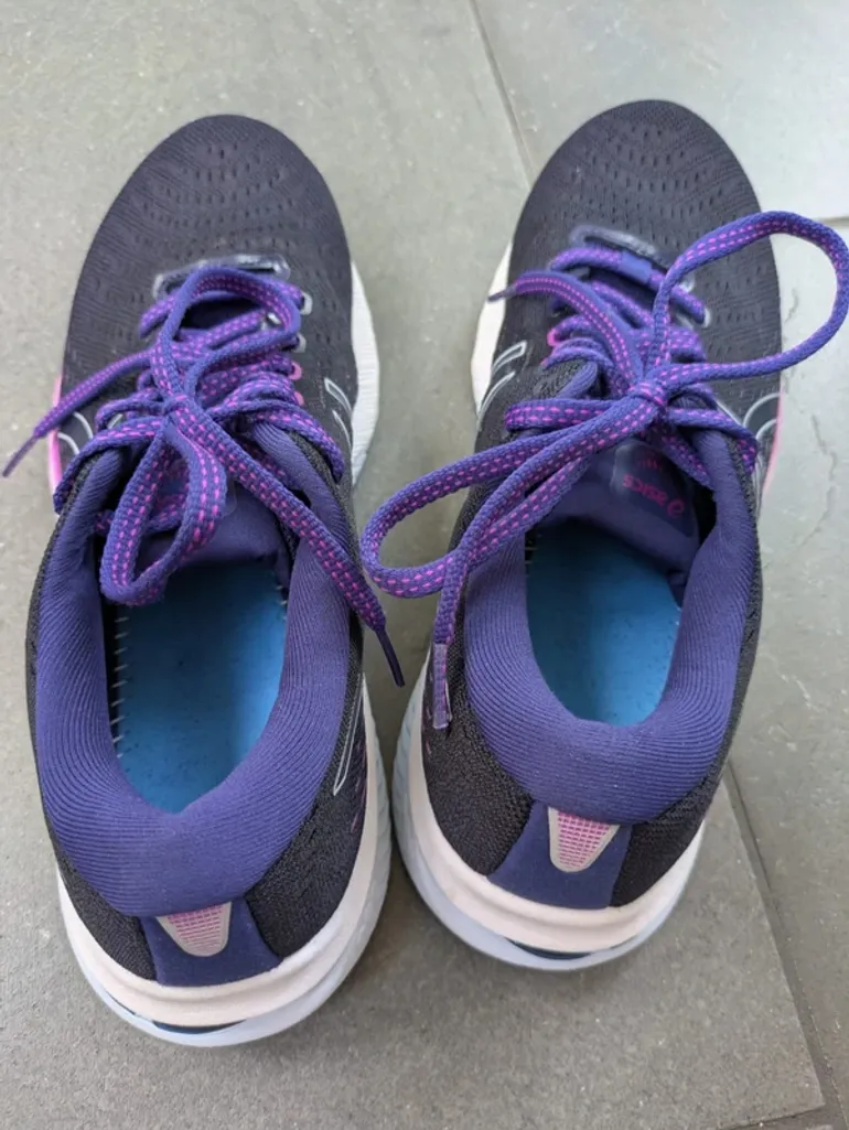Asics Pursue 8 bike de segunda mano — imagen 6 de 9