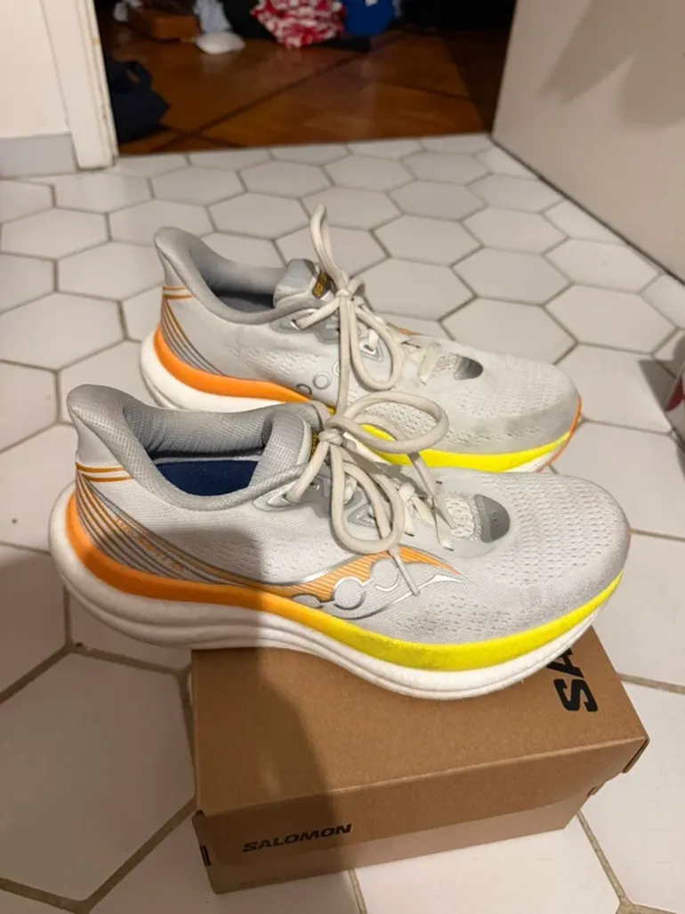 Käytetty Saucony Triomphe 23 bike — kuva 2 / 6