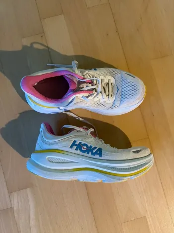 Used Hoka Bondi 9 bike