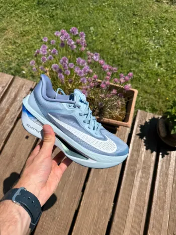 Used Nike Zoom Fly 6 bike