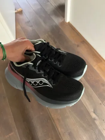 Tweedehands Saucony Guide 19 bike