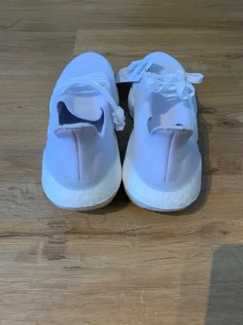 Used Adidas Ultraboost 21 bike — image 3 of 6