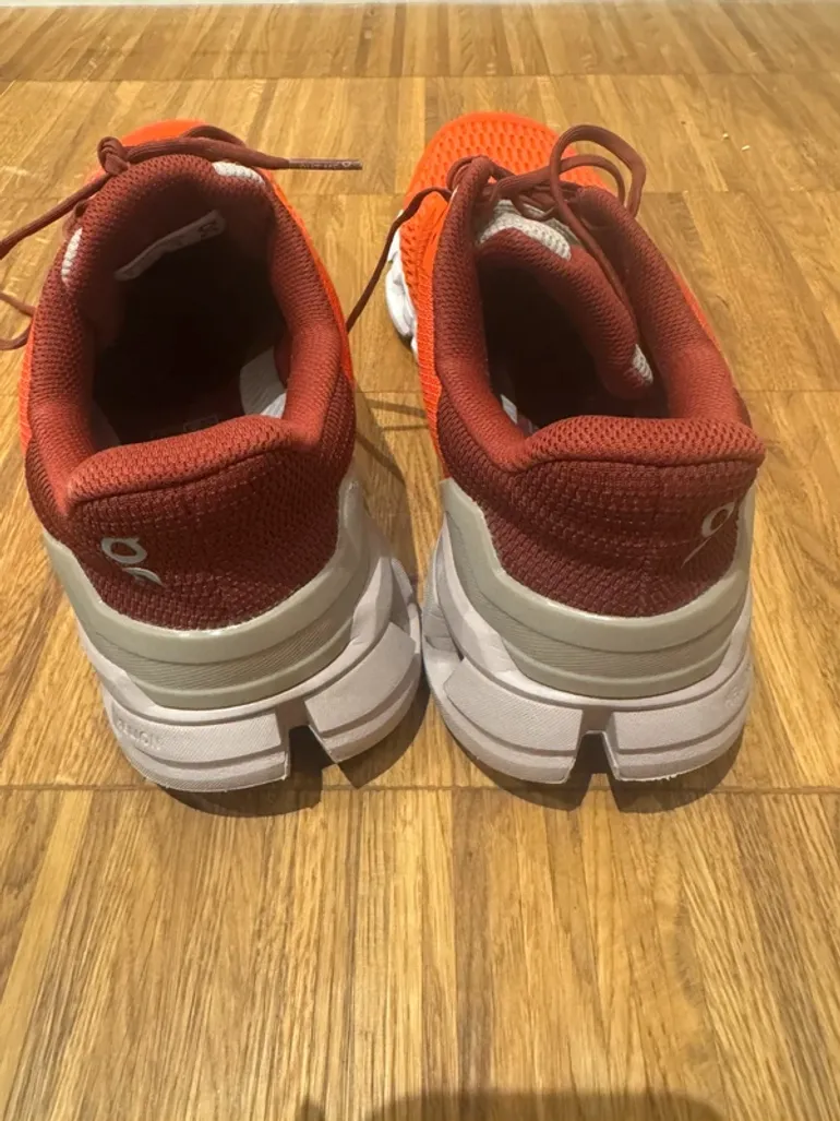 Used On Running On Cloudflyer bike — image 4 of 4