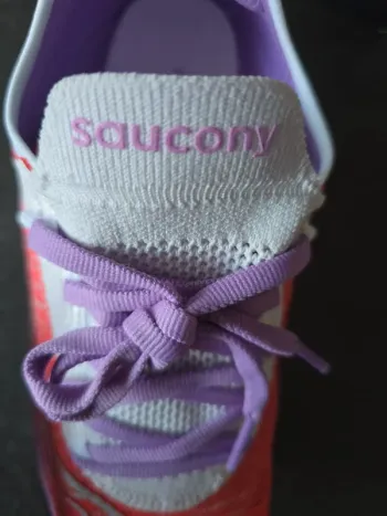 Used Saucony Endorphin Elite 2 bike — image 5 of 6