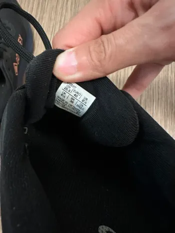 Used Ideal Gel-Pulse 14 Gore-Tex bike — image 6 of 8