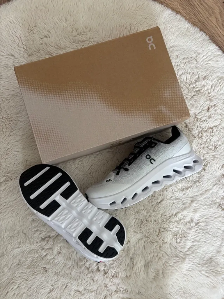 Used On Running Shoes bike — image 3 of 6