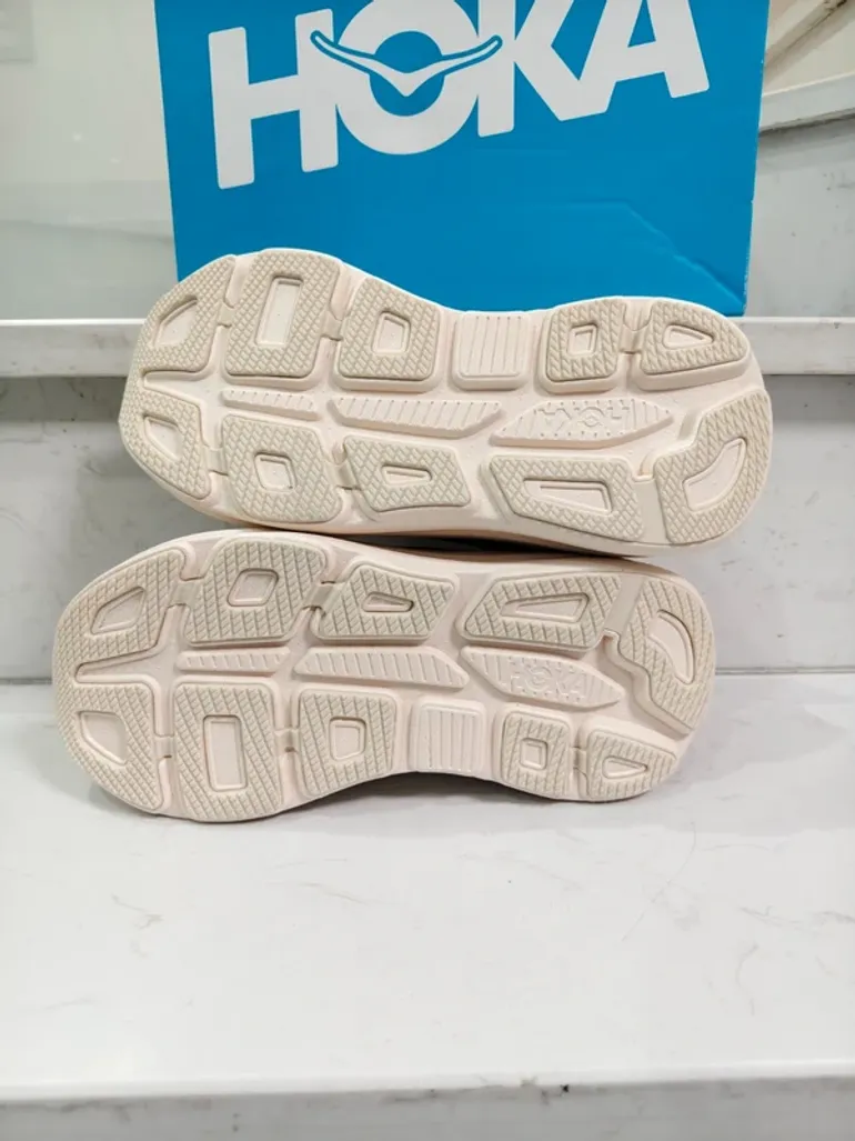 Used Hoka Bondi 9 bike — image 8 of 8