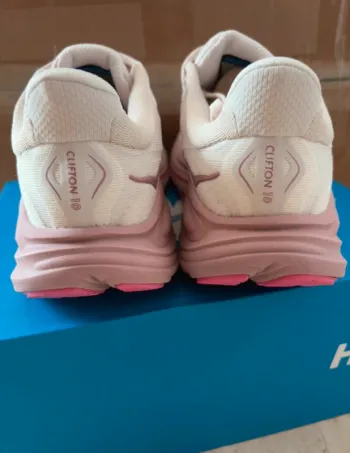 Tweedehands Hoka Clifton 10 bike — afbeelding 5 van 7