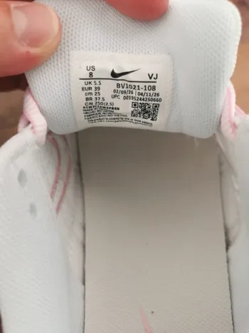 Nike Vomero 18 bike d'occasion — image 11 sur 11