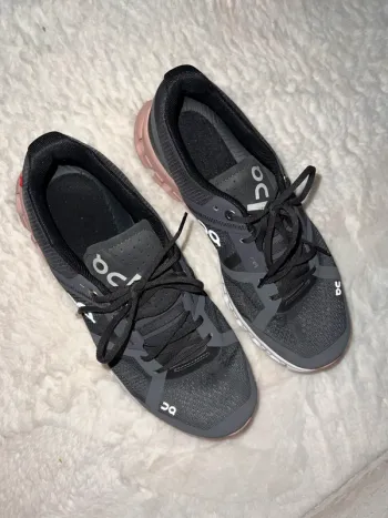 Used On Running Cloud bike — image 2 of 7