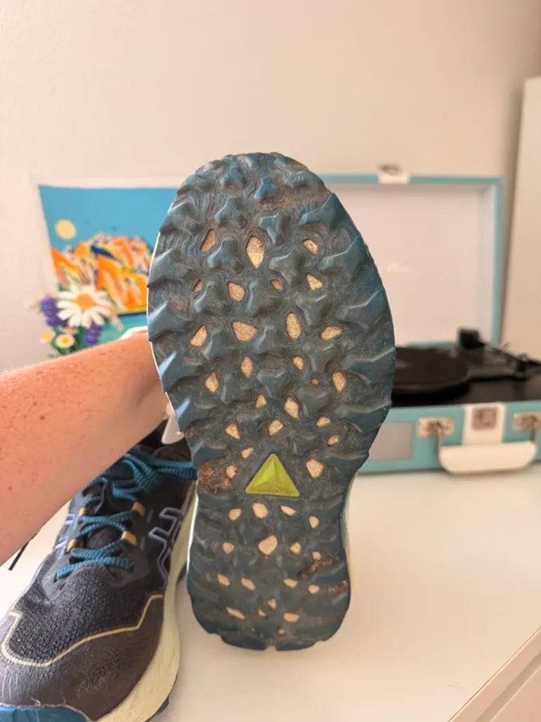 Used Asics Gel Trabuco 11 bike — image 5 of 9