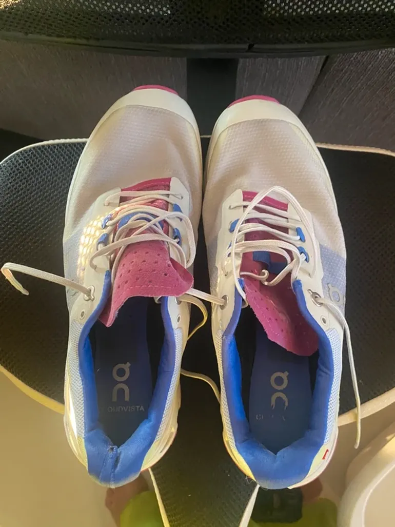 Used On Running shoes bike — image 3 of 6