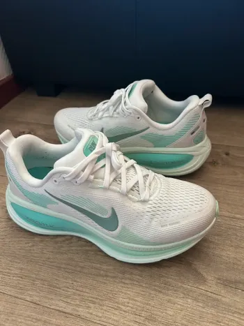 Brugt Nike Vomero 18 bike — billede 4 af 7