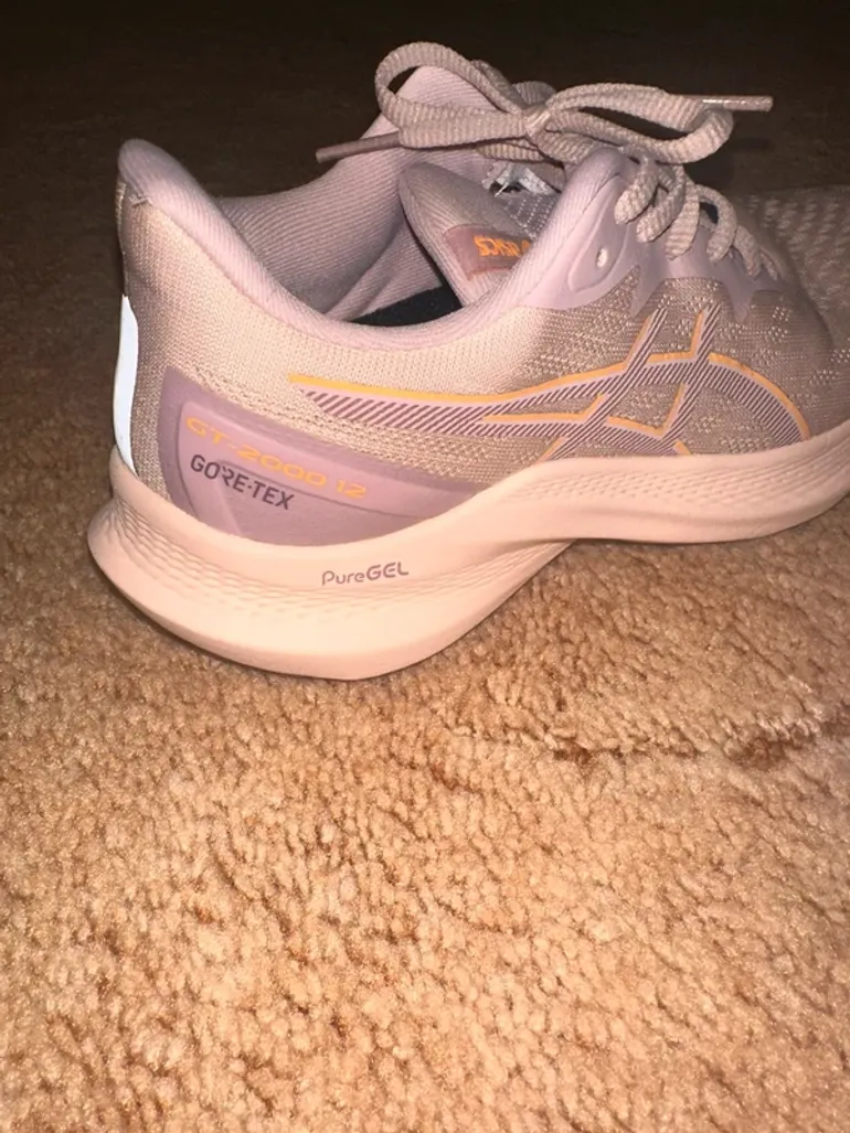 Used Asics GT-2000 12 bike — image 9 of 9