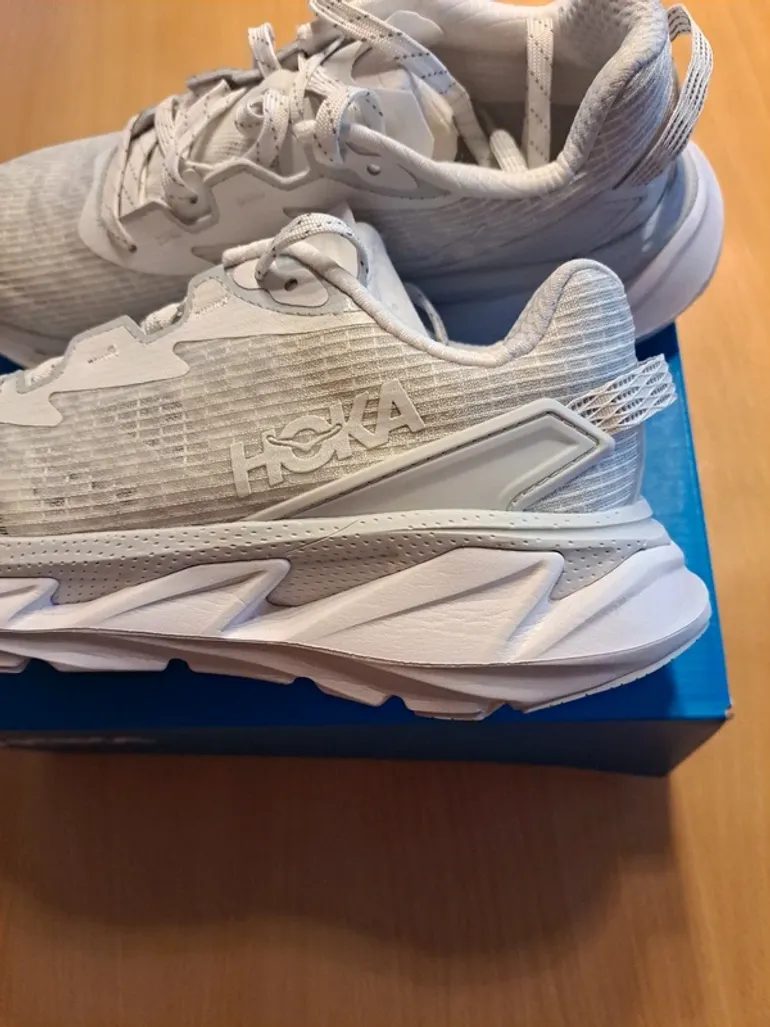 Used Hoka Elevon 2 bike — image 3 of 6