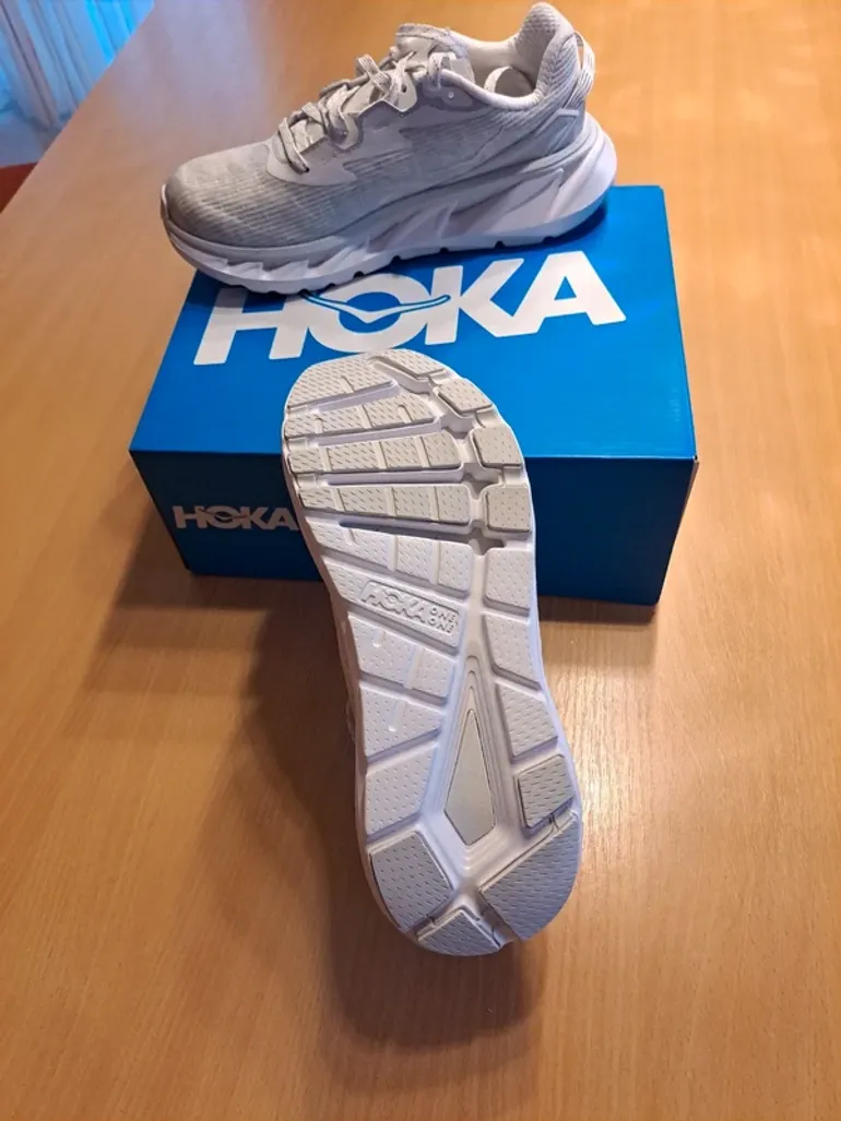 Used Hoka Elevon 2 bike — image 5 of 6