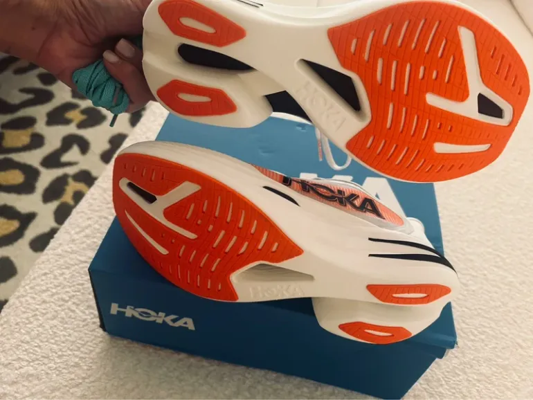 Used Hoka Cielo X1 2.0 bike — image 4 of 6