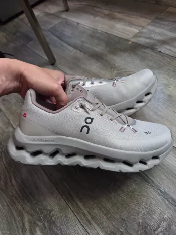 Used On Running Cloud bike — image 5 of 7