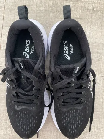 Used Asics Shoes bike — image 4 of 7