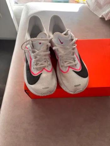 Gebrauchtes Nike Zoom Fly 6 bike — Bild 4 von 8