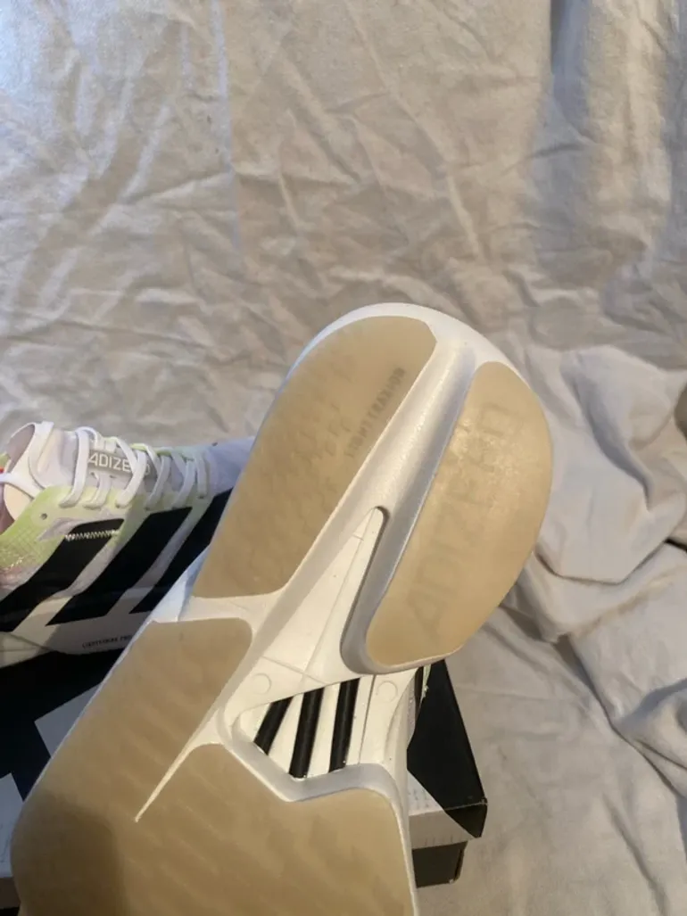 Used Adidas adizero adios pro 4 bike — image 7 of 9